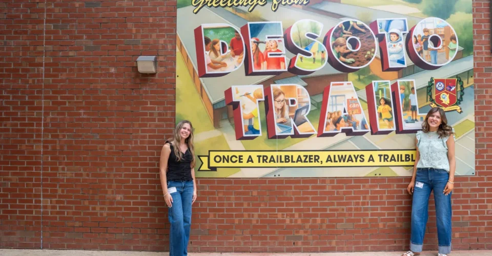 Chiles High School seniors create mural for DeSoto Trail Elementary